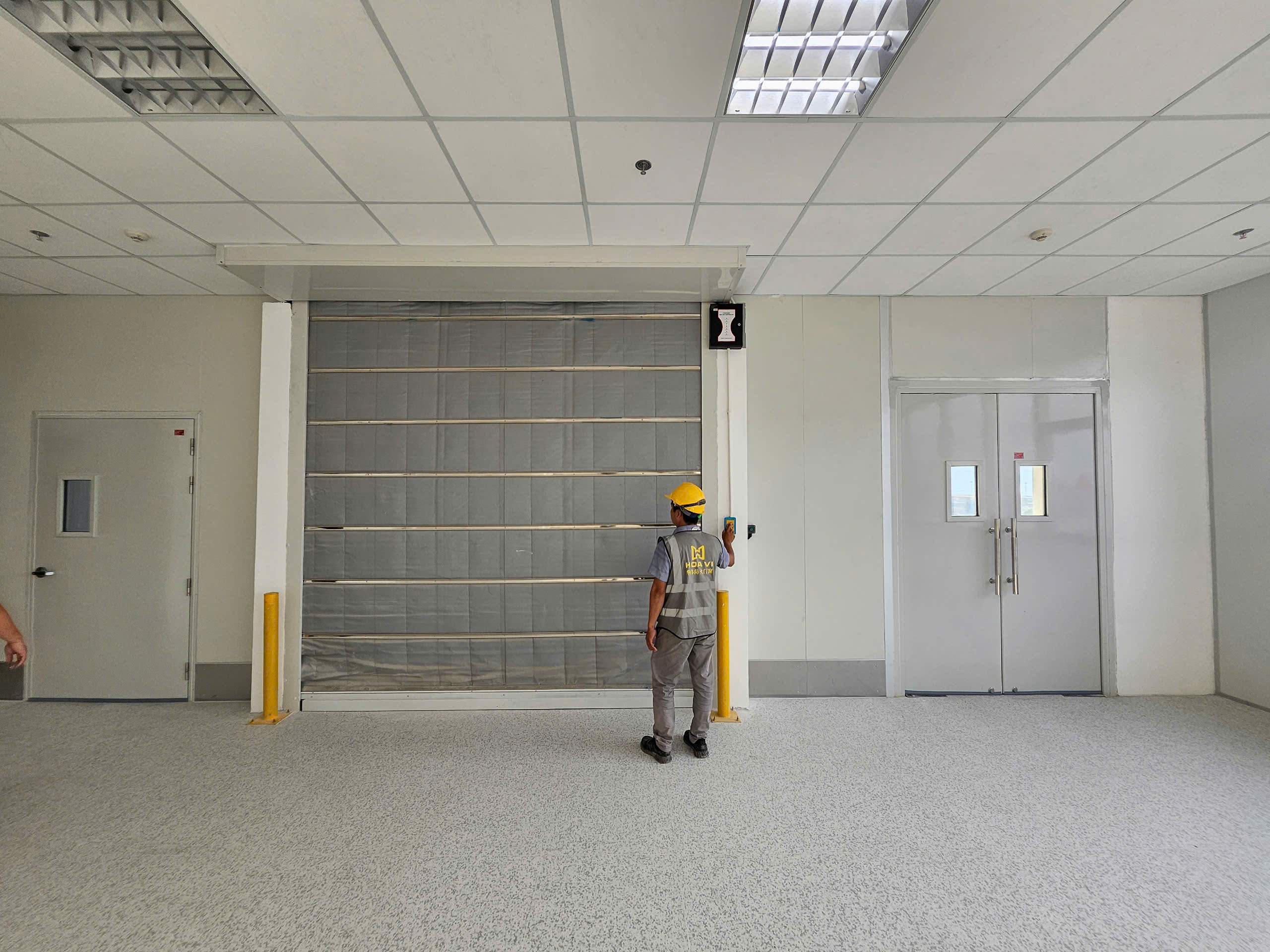 Rèm cuốn ngăn cháy EI